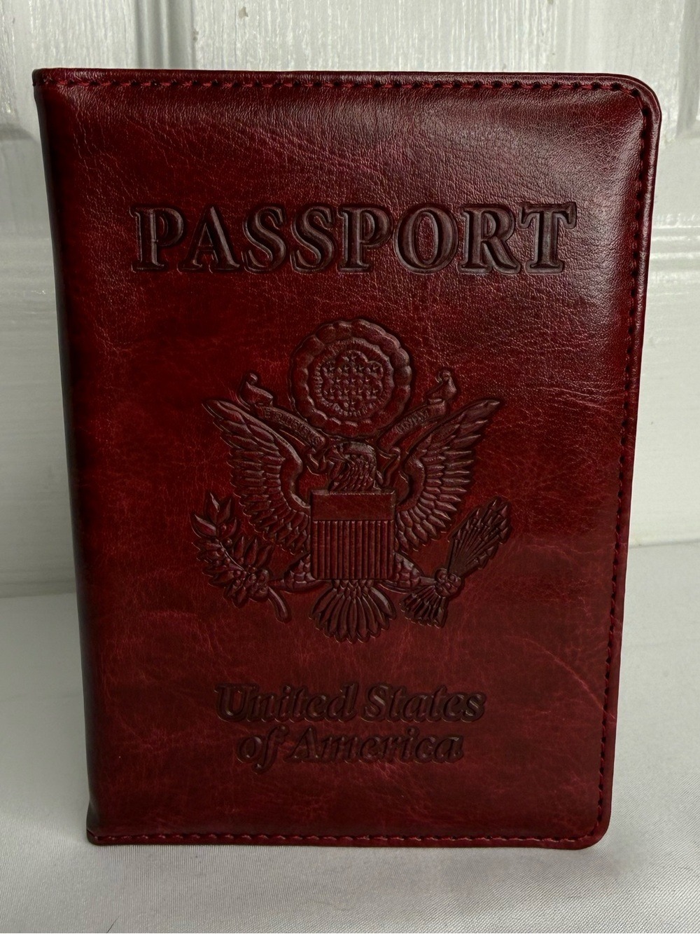 PASSPORT USA PASSPORT FOLDING ID HOLDER/CASE/COVER